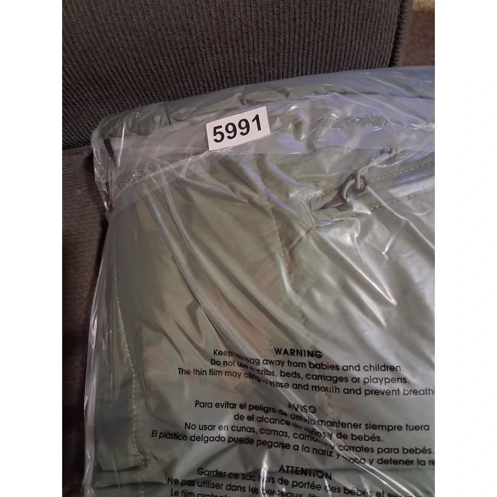 The North Face Mens XL Olive Green Quilted Puffer Jacket Full Zip Insulated